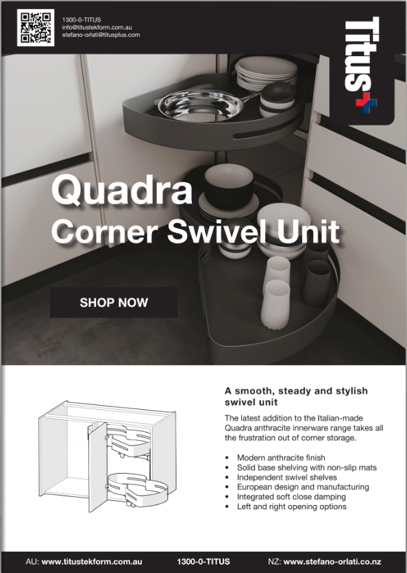 Quadra Corner Swivel Flyer